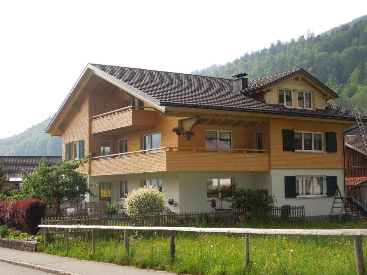 Gaestehaus Graf 베차우 객실 사진